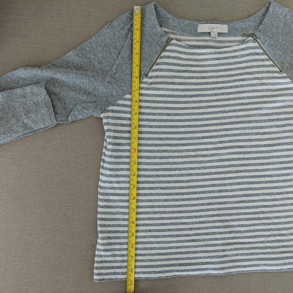 Loft Sweater - Picture 5 of 6
